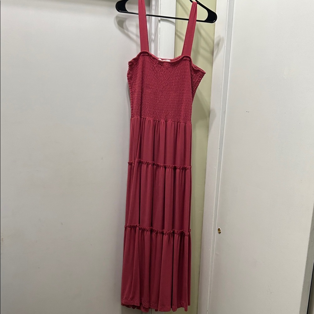 Chic Pink Sleeveless Maxi Dress
